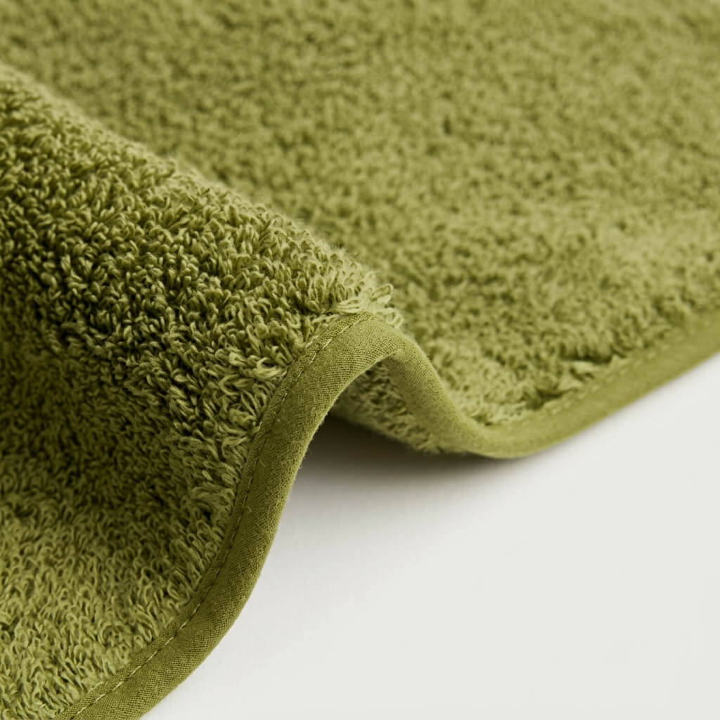 100% Egyptian Cotton Towel - Moss