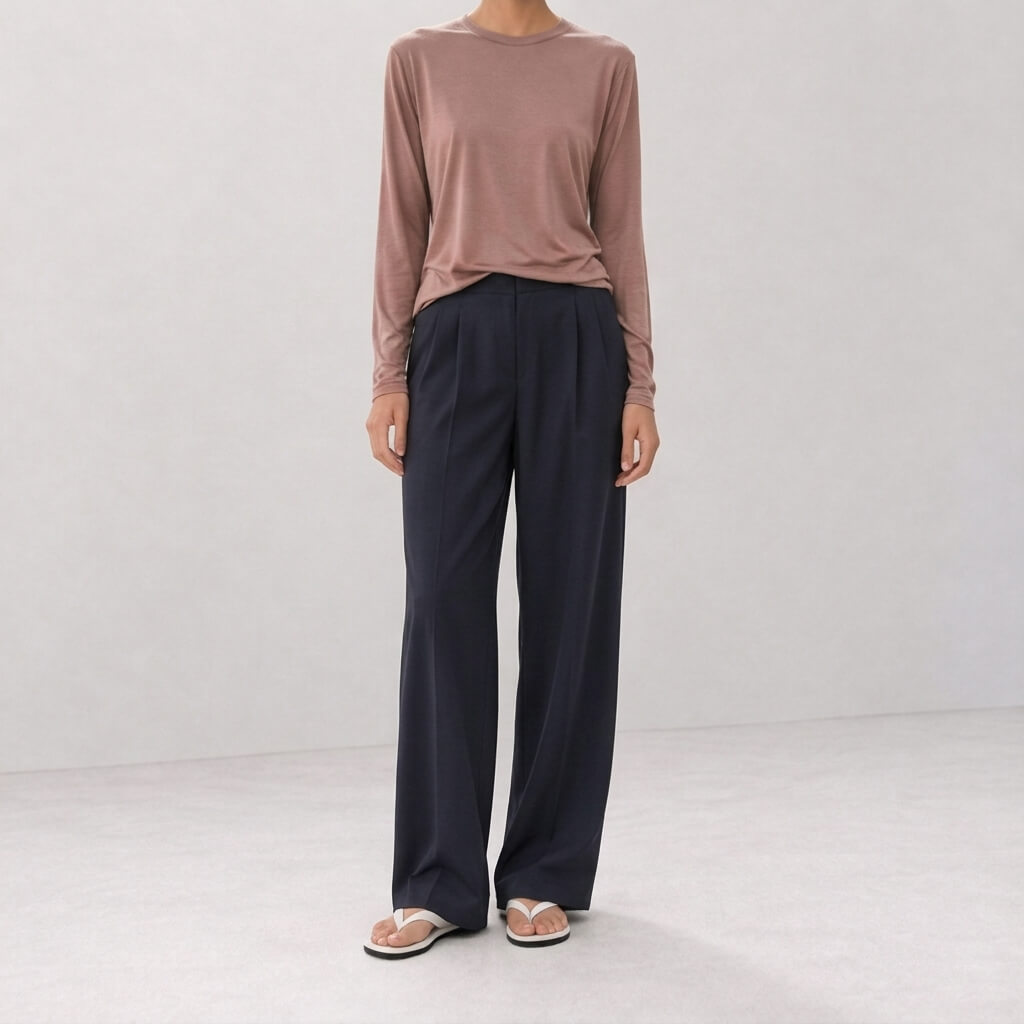 Silk-Blend Knit Long Sleeve Crew Neck Top - Mocha
